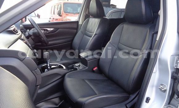 Nunua Ilio tumika Nissan X–Trail Fedha Gari ndani ya Lusaka nchini Zambia Nunua Ilio tumika Nissan X–Trail Fedha Gari ndani ya Lusaka nchini Zambia