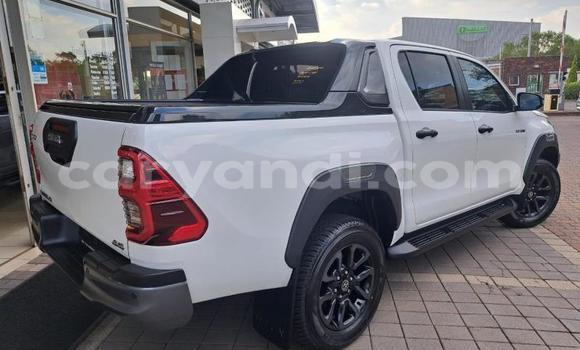 Nunua Ilio tumika Toyota Hilux Nyeupe Gari ndani ya Livingstone nchini Zambia Nunua Ilio tumika Toyota Hilux Nyeupe Gari ndani ya Livingstone nchini Zambia