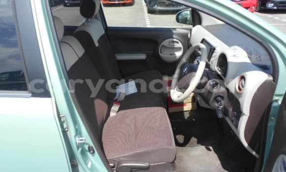 Nunua Ilio tumika Toyota Passo Nyingine Gari ndani ya Chama nchini Kusini Nunua Ilio tumika Toyota Passo Nyingine Gari ndani ya Chama nchini Kusini