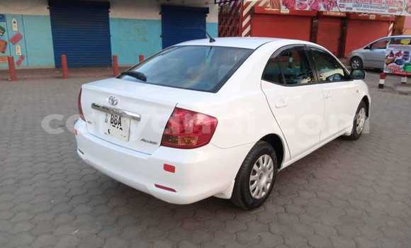 Acheter Occasion Utilitaire Mitsubishi Canter Blanc à Kansanshi, Nord-Ouest Acheter Occasion Utilitaire Mitsubishi Canter Blanc à Kansanshi, Nord-Ouest