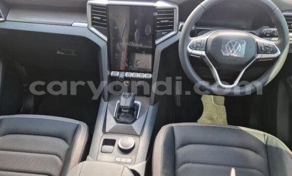 Buy Used Volkswagen Amarok White Car in Lusaka in Zambia Buy Used Volkswagen Amarok White Car in Lusaka in Zambia