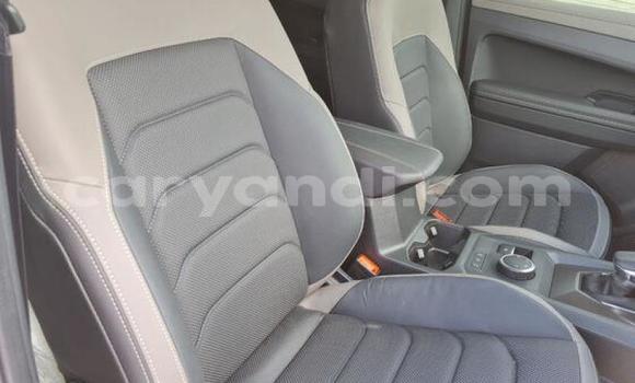 Buy Used Volkswagen Amarok White Car in Lusaka in Zambia Buy Used Volkswagen Amarok White Car in Lusaka in Zambia