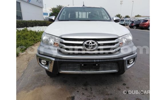 Nunua Imported Toyota Hilux Nyingine Gari ndani ya Import - Dubai nchini Zambia Nunua Imported Toyota Hilux Nyingine Gari ndani ya Import - Dubai nchini Zambia
