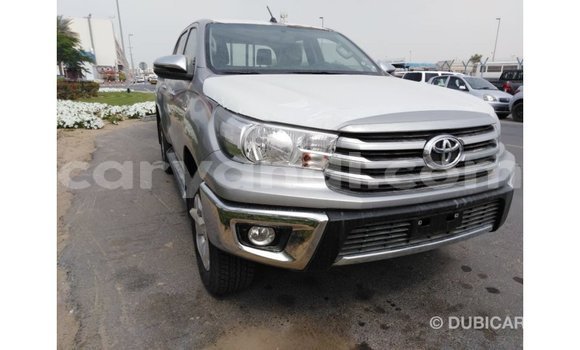 Nunua Imported Toyota Hilux Nyingine Gari ndani ya Import - Dubai nchini Zambia Nunua Imported Toyota Hilux Nyingine Gari ndani ya Import - Dubai nchini Zambia