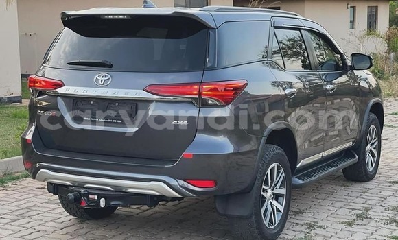 Acheter Occasion Voiture Toyota Fortuner Autre à Lusaka, Zambie Acheter Occasion Voiture Toyota Fortuner Autre à Lusaka, Zambie