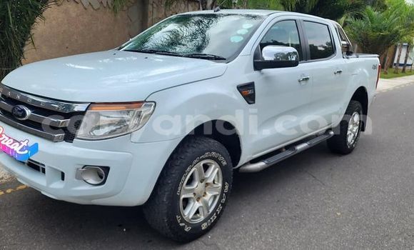 Acheter Occasion Voiture Ford Ranger Blanc à Lusaka, Zambie Acheter Occasion Voiture Ford Ranger Blanc à Lusaka, Zambie