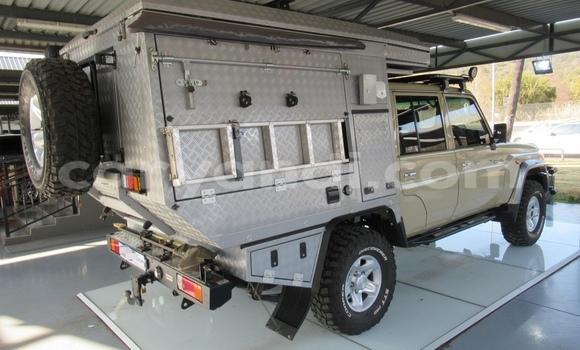 Buy Used Toyota Land Cruiser Beige Car in Lusaka in Zambia Buy Used Toyota Land Cruiser Beige Car in Lusaka in Zambia