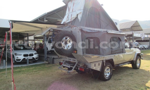 Buy Used Toyota Land Cruiser Beige Car in Lusaka in Zambia Buy Used Toyota Land Cruiser Beige Car in Lusaka in Zambia