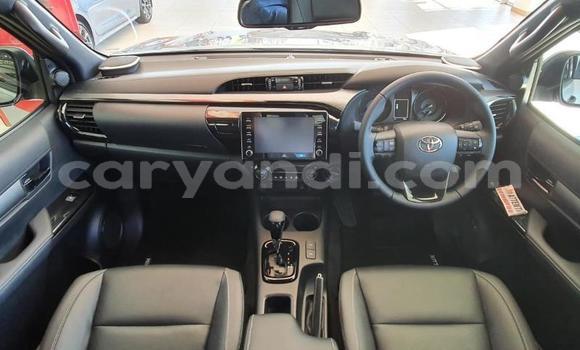 Acheter Occasion Voiture Toyota Hilux Gris à Mazabuka, Du sud Acheter Occasion Voiture Toyota Hilux Gris à Mazabuka, Du sud