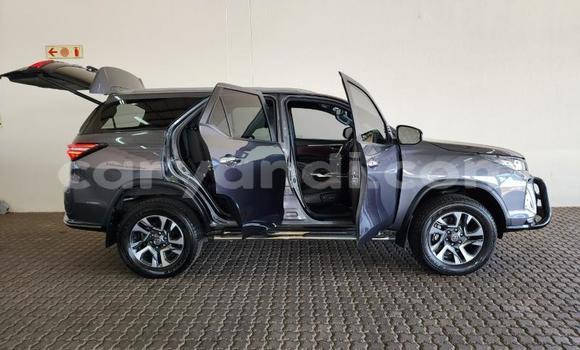 Tenga Tsaru Toyota Fortuner Sirivha Mota in Lusaka in Zambia Tenga Tsaru Toyota Fortuner Sirivha Mota in Lusaka in Zambia