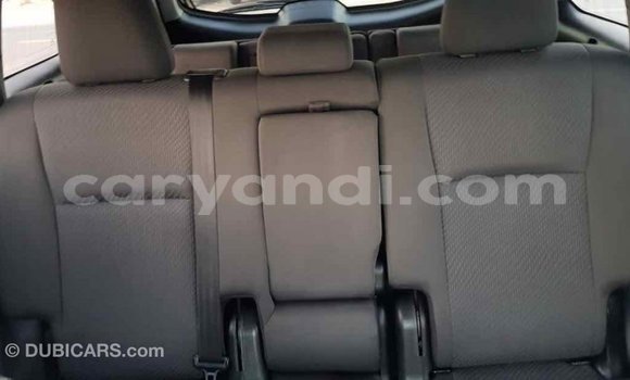 Nunua Imported Toyota Highlander Nyingine Gari ndani ya Import - Dubai nchini Zambia Nunua Imported Toyota Highlander Nyingine Gari ndani ya Import - Dubai nchini Zambia