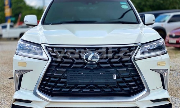 Acheter Occasion Voiture Lexus LX 570 Blanc à Lusaka, Zambie