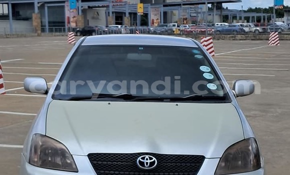 Tenga Tsaru Toyota Runx Zvimwe Mota in Lusaka in Zambia