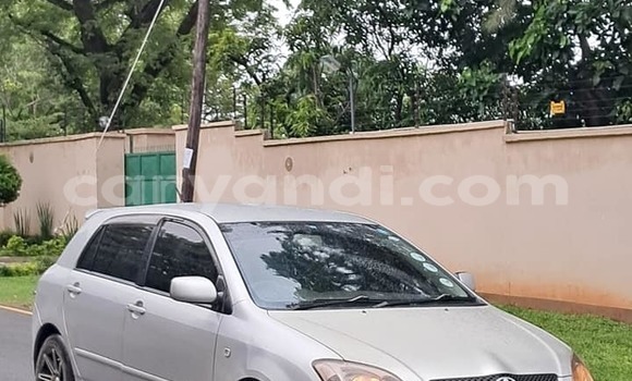 Tenga Tsaru Toyota Runx Zvimwe Mota in Lusaka in Zambia