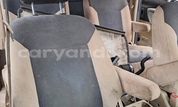 Nunua Ilio tumika Nissan Serena Nyeupe Gari ndani ya Lusaka nchini Zambia Nunua Ilio tumika Nissan Serena Nyeupe Gari ndani ya Lusaka nchini Zambia