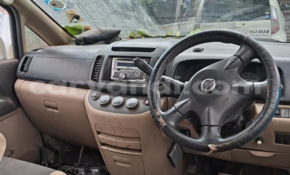 Nunua Ilio tumika Nissan Serena Nyeupe Gari ndani ya Lusaka nchini Zambia Nunua Ilio tumika Nissan Serena Nyeupe Gari ndani ya Lusaka nchini Zambia