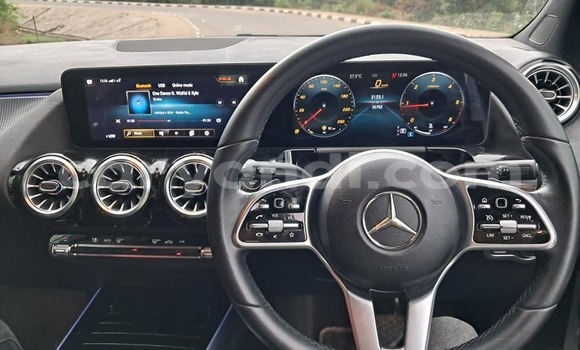 Nunua Ilio tumika Mercedes‒Benz GLA-klasse Nyeupe Gari ndani ya Lusaka nchini Zambia Nunua Ilio tumika Mercedes‒Benz GLA-klasse Nyeupe Gari ndani ya Lusaka nchini Zambia