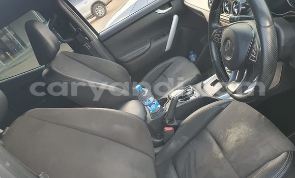 Acheter Occasion Voiture Mercedes‒Benz X-klasse Concept Blanc à Lusaka, Zambie Acheter Occasion Voiture Mercedes‒Benz X-klasse Concept Blanc à Lusaka, Zambie