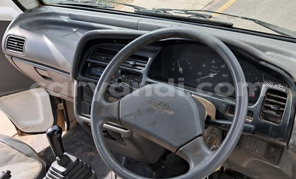 Nunua Ilio tumika Suzuki Carry Nyeupe Lori ndani ya Lusaka nchini Zambia Nunua Ilio tumika Suzuki Carry Nyeupe Lori ndani ya Lusaka nchini Zambia