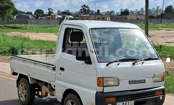 Nunua Ilio tumika Suzuki Carry Nyeupe Lori ndani ya Lusaka nchini Zambia Nunua Ilio tumika Suzuki Carry Nyeupe Lori ndani ya Lusaka nchini Zambia