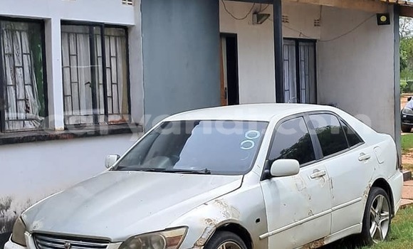 Nunua Ilio tumika Toyota Altezza Nyingine Gari ndani ya Lusaka nchini Zambia Nunua Ilio tumika Toyota Altezza Nyingine Gari ndani ya Lusaka nchini Zambia