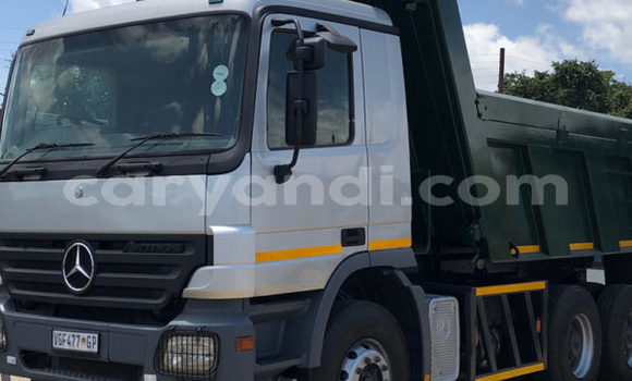 Buy Used Mercedes–Benz 1622 White Truck in Chilanga in Lusaka Buy Used Mercedes–Benz 1622 White Truck in Chilanga in Lusaka