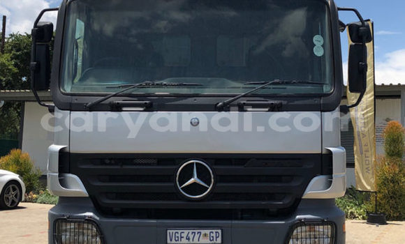 Buy Used Mercedes–Benz 1622 White Truck in Chilanga in Lusaka Buy Used Mercedes–Benz 1622 White Truck in Chilanga in Lusaka