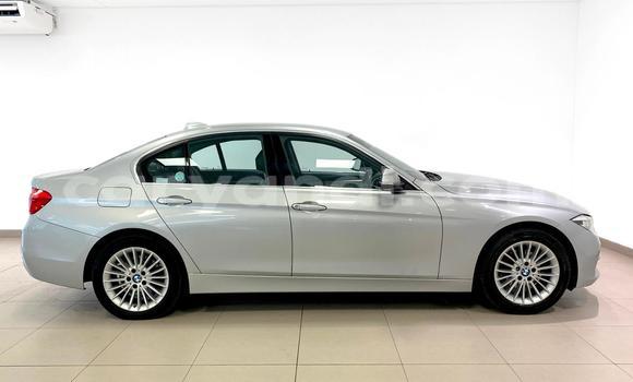 Acheter Occasion Voiture BMW 3–Series Gris à Chingola, Zambie Acheter Occasion Voiture BMW 3–Series Gris à Chingola, Zambie
