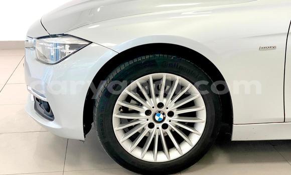 Acheter Occasion Voiture BMW 3–Series Gris à Chingola, Zambie Acheter Occasion Voiture BMW 3–Series Gris à Chingola, Zambie