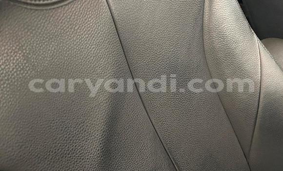 Acheter Occasion Voiture BMW 3–Series Gris à Chingola, Zambie Acheter Occasion Voiture BMW 3–Series Gris à Chingola, Zambie