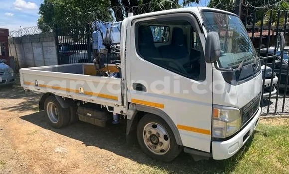 Acheter Occasion Voiture Mitsubishi Carisma Autre à Lusaka, Zambie Acheter Occasion Voiture Mitsubishi Carisma Autre à Lusaka, Zambie