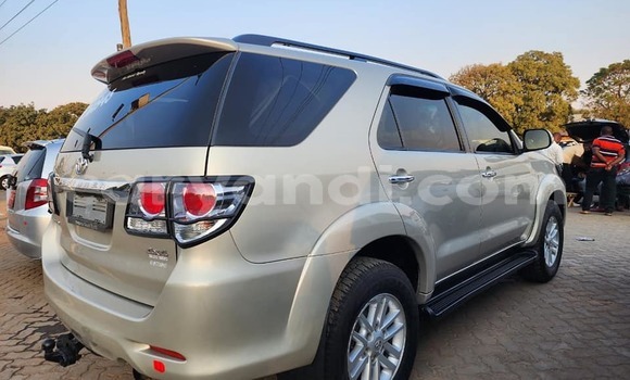Acheter Occasion Voiture Toyota Fortuner Autre à Lusaka, Zambie Acheter Occasion Voiture Toyota Fortuner Autre à Lusaka, Zambie