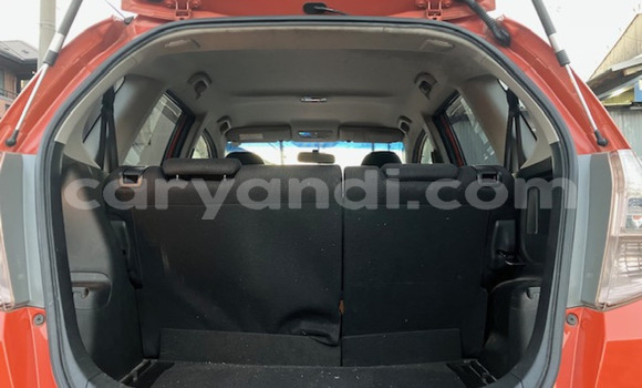 Tenga Tsaru Honda FIT Beige Mota in Lusaka in Zambia Tenga Tsaru Honda FIT Beige Mota in Lusaka in Zambia