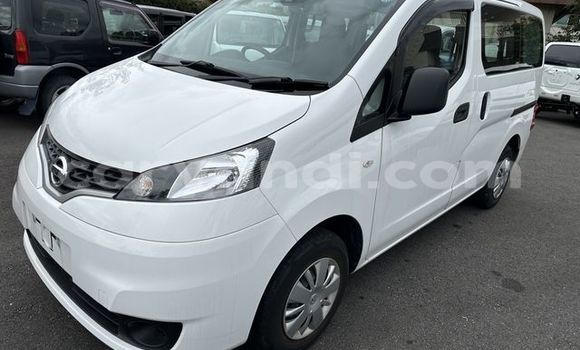 Buy Used Nissan NV200 White Car in Choma in Southern Buy Used Nissan NV200 White Car in Choma in Southern