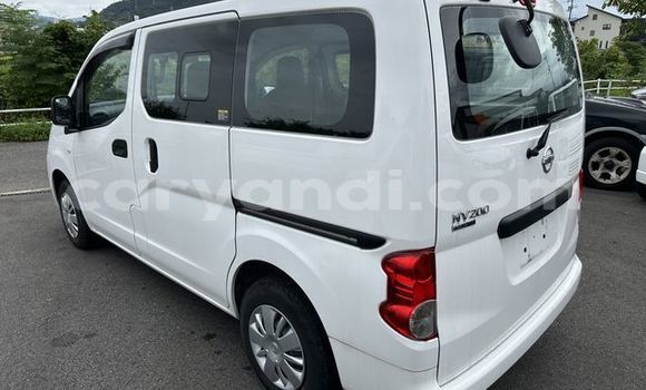 Buy Used Nissan NV200 White Car in Choma in Southern Buy Used Nissan NV200 White Car in Choma in Southern
