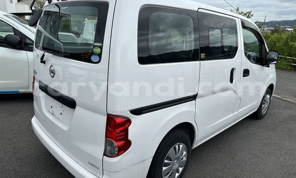Buy Used Nissan NV200 White Car in Choma in Southern Buy Used Nissan NV200 White Car in Choma in Southern