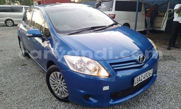 Buy Used Toyota Auris Blue Car in Lusaka in Zambia