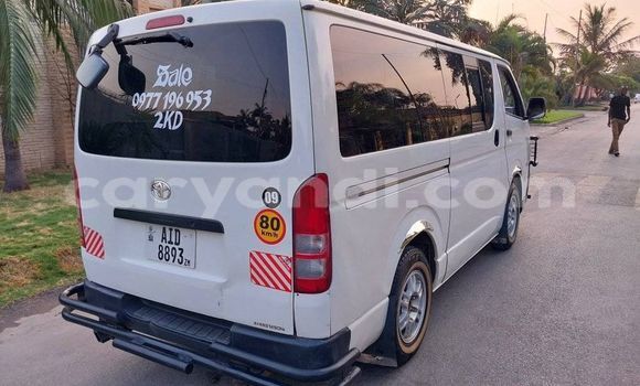 Acheter Occasion Voiture Toyota 4Runner Blanc à Lusaka, Zambie Acheter Occasion Voiture Toyota 4Runner Blanc à Lusaka, Zambie