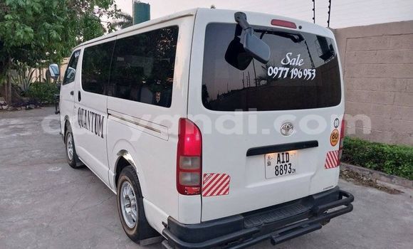Acheter Occasion Voiture Toyota Hiace Blanc à Lusaka, Zambie Acheter Occasion Voiture Toyota Hiace Blanc à Lusaka, Zambie