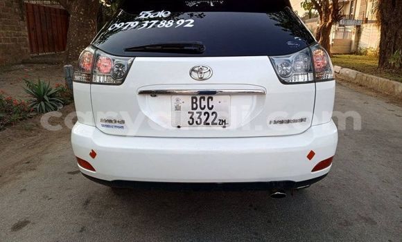 Acheter Occasion Voiture Toyota Harrier Blanc à Choma, Du sud Acheter Occasion Voiture Toyota Harrier Blanc à Choma, Du sud