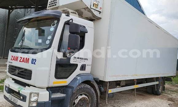 Acheter Occasion Utilitaire Hyundai Chorus Blanc à Lusaka, Zambie Acheter Occasion Utilitaire Hyundai Chorus Blanc à Lusaka, Zambie