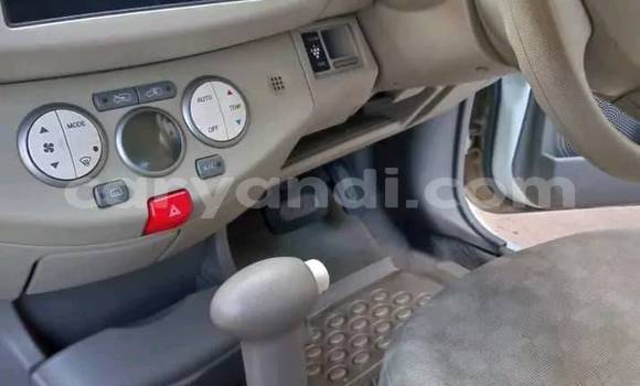 Acheter Occasion Voiture Nissan March Blanc à Lusaka, Zambie Acheter Occasion Voiture Nissan March Blanc à Lusaka, Zambie