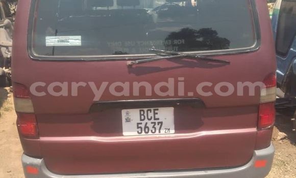Acheter Occasion Voiture Toyota Hiace Rouge à Chingola, Zambie Acheter Occasion Voiture Toyota Hiace Rouge à Chingola, Zambie