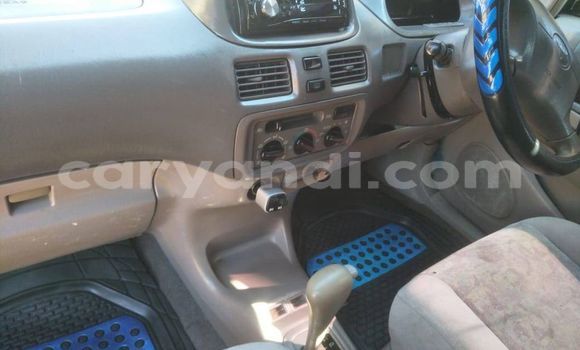 Acheter Occasion Voiture Toyota Spacio Bleu à Chinsali, Nord Acheter Occasion Voiture Toyota Spacio Bleu à Chinsali, Nord