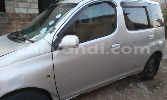 Tenga Tsaru Toyota FunCargo Zvimwe Mota in Chinsali in Northern Tenga Tsaru Toyota FunCargo Zvimwe Mota in Chinsali in Northern