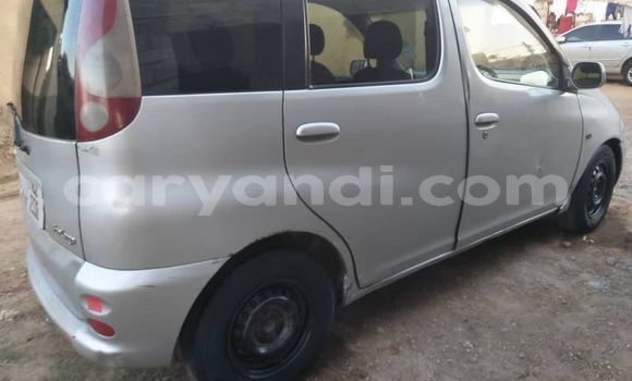 Acheter Occasion Voiture Toyota FunCargo Autre à Chinsali, Nord Acheter Occasion Voiture Toyota FunCargo Autre à Chinsali, Nord