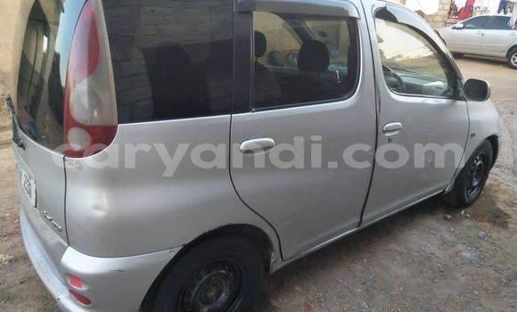 Acheter Occasion Voiture Toyota FunCargo Autre à Chinsali, Nord Acheter Occasion Voiture Toyota FunCargo Autre à Chinsali, Nord