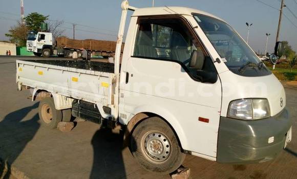 Acheter Occasion Voiture Mazda Verisa Blanc à Chilanga, Lusaka Acheter Occasion Voiture Mazda Verisa Blanc à Chilanga, Lusaka