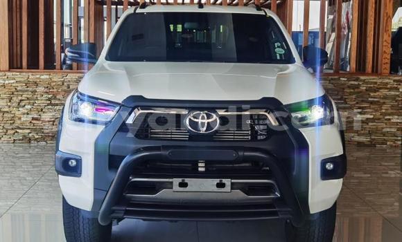 Acheter Occasion Voiture Toyota Hilux Blanc à Ndola, Zambie Acheter Occasion Voiture Toyota Hilux Blanc à Ndola, Zambie