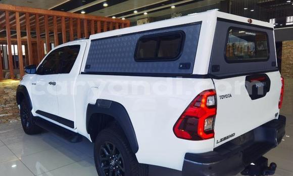 Acheter Occasion Voiture Toyota Hilux Blanc à Ndola, Zambie Acheter Occasion Voiture Toyota Hilux Blanc à Ndola, Zambie